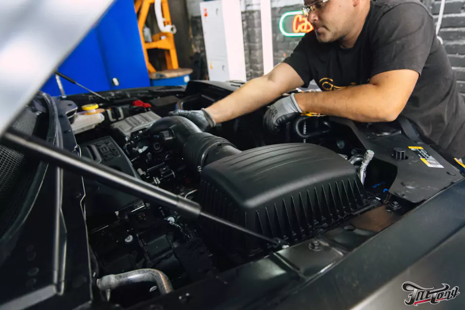 Установили систему холодного впуска на RAM 1500